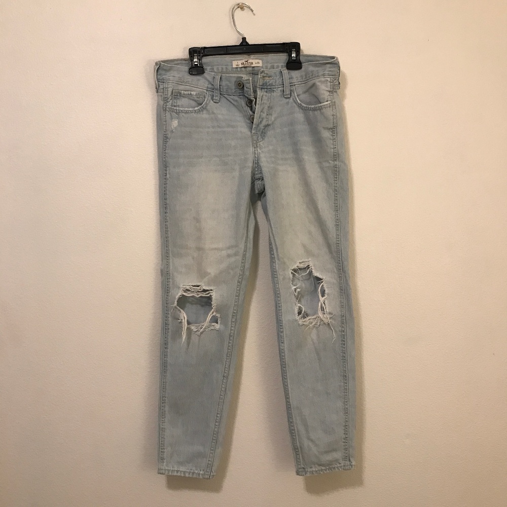 Hollister Girlfriend Jeans - 25